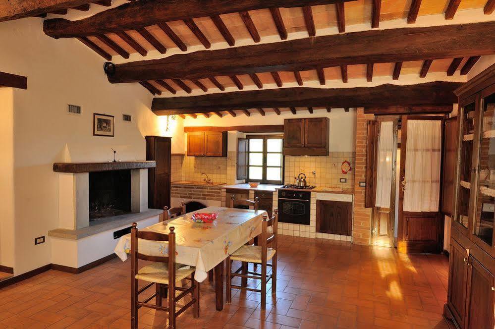 מלון פסיניאנו סול טרסימנו Relais Borgo Torale מראה חיצוני תמונה