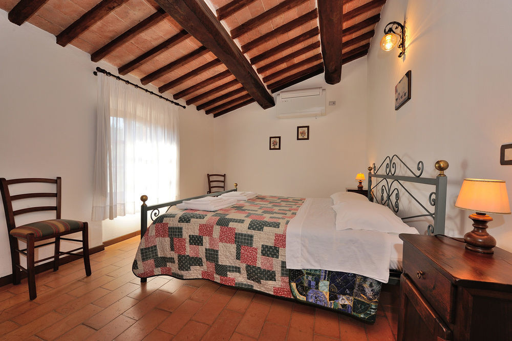 מלון פסיניאנו סול טרסימנו Relais Borgo Torale מראה חיצוני תמונה