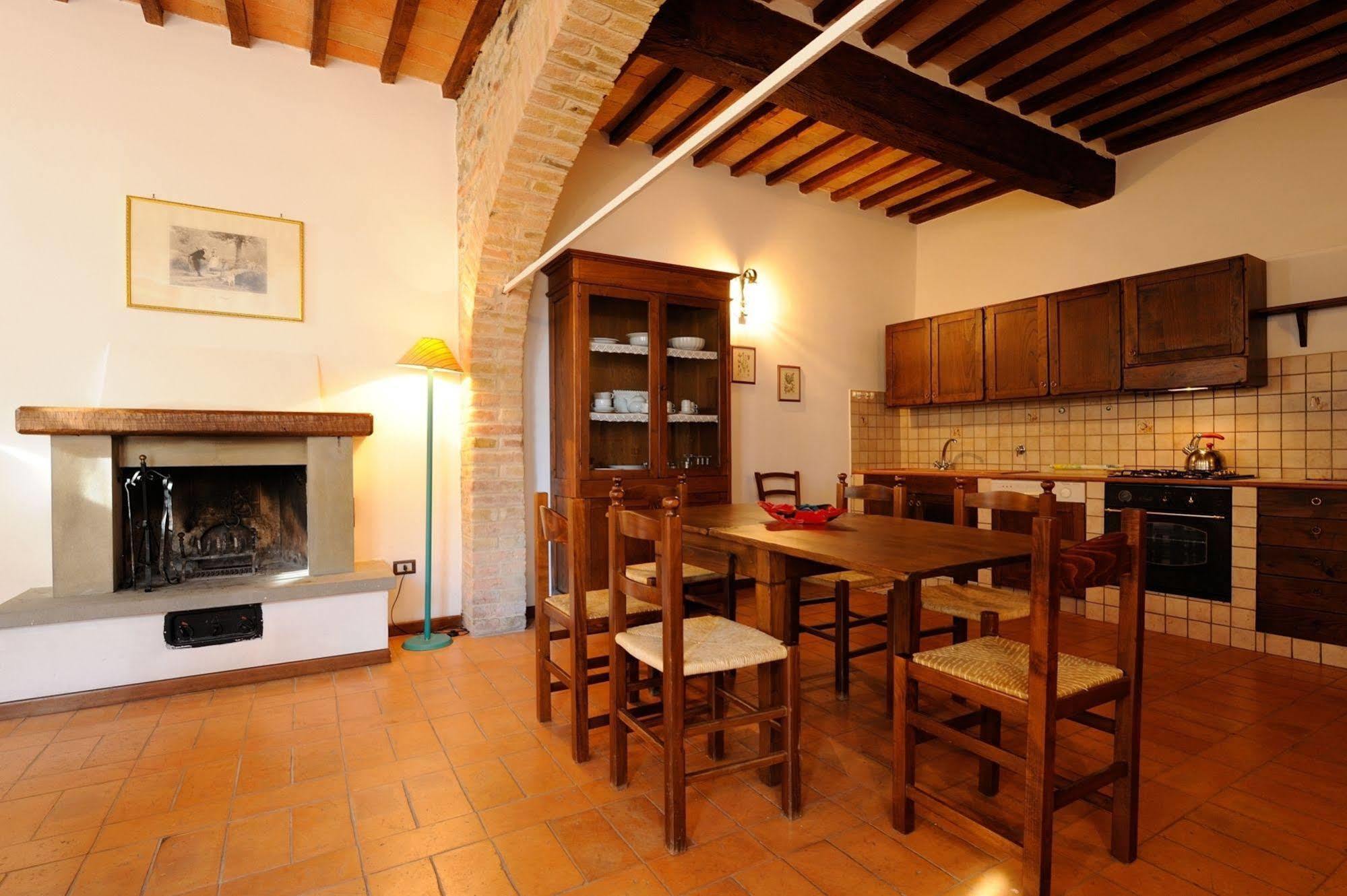 מלון פסיניאנו סול טרסימנו Relais Borgo Torale מראה חיצוני תמונה