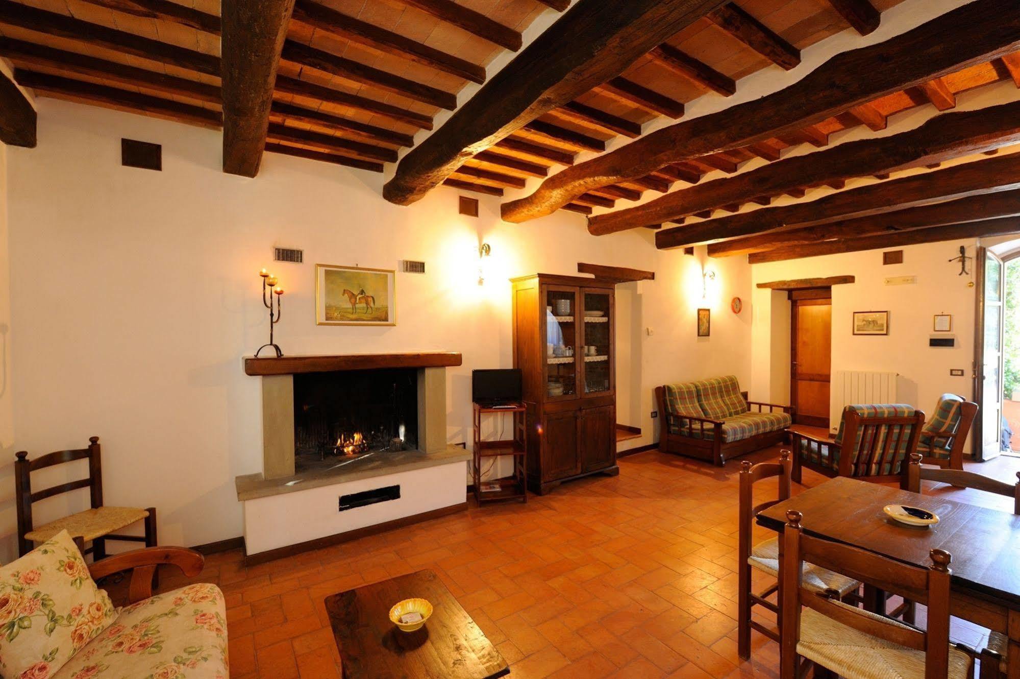 מלון פסיניאנו סול טרסימנו Relais Borgo Torale מראה חיצוני תמונה