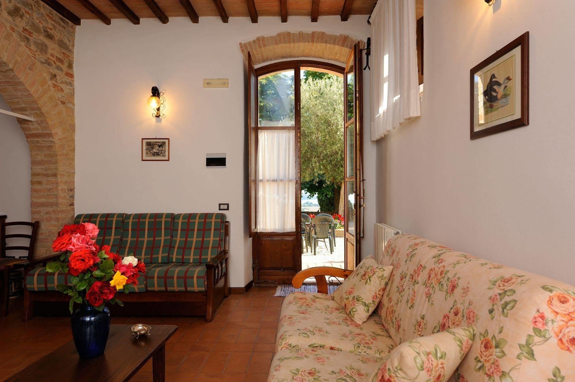 מלון פסיניאנו סול טרסימנו Relais Borgo Torale מראה חיצוני תמונה